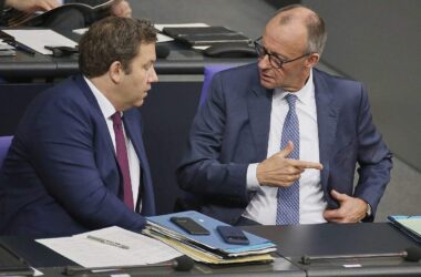 Infratest: Union und AfD verlieren - SPD legt zu