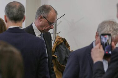 Konkurrenz aus China: Handelsverband HDE schreibt Brandbrief an Merz