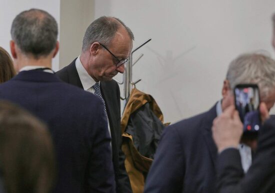 Konkurrenz aus China: Handelsverband HDE schreibt Brandbrief an Merz