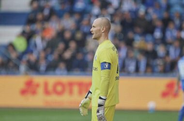 2. Bundesliga: Schalke gewinnt turbulent gegen Magdeburg