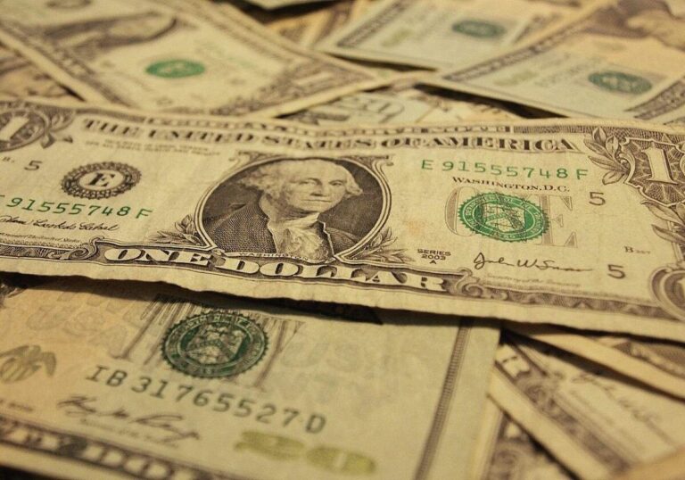 Paramount und Warner schließen Fusionsvertrag