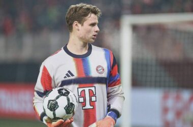 1. Bundesliga: Bayern gewinnen in Dortmund