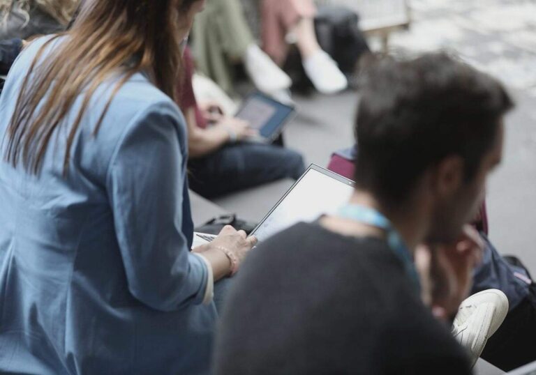 Schnitzer: "Gen Z arbeitet mehr als die Generationen vor ihr"