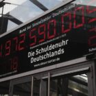 IW: Bundeshaushalt gerät zunehmend in Schieflage