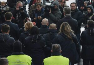 Bahn-Sicherheitsgipfel nach Tod eines Zugbegleiters nächsten Freitag