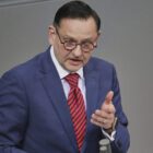 Bericht: AfD-Vize will zu "Remigrations-Gipfel" mit Sellner reisen