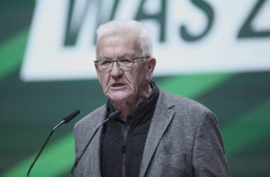 Kretschmann warnt Grüne vor Zusammenarbeit mit Linkspartei