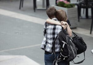 Umfrage: Jeder Vierte unter 30 beendet Beziehungen per Messenger