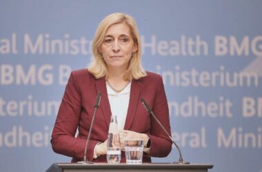 Warken kündigt Milliarden-Sparprogramm vor Sommer an