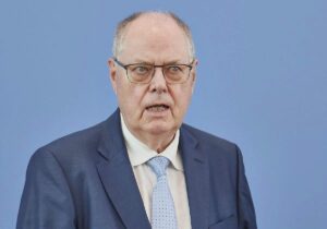 Steinbrück wirft Ministerien fehlenden Staatsreformwillen vor