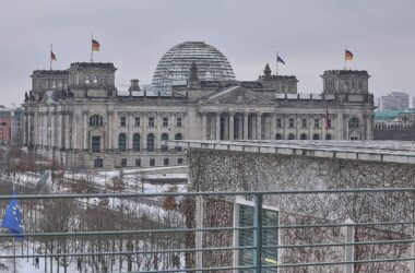 Feuerwehreinsatz im Reichstagsgebäude nach Gas-Alarm