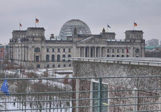 Feuerwehreinsatz im Reichstagsgebäude nach Gas-Alarm
