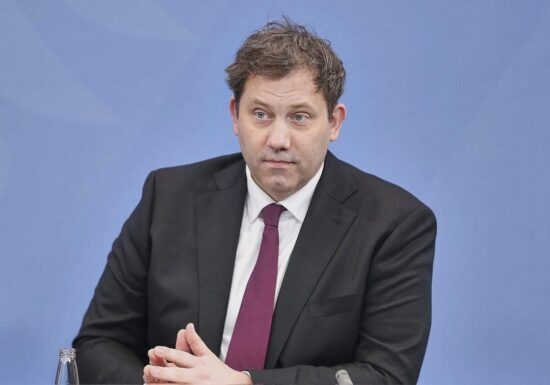 Klingbeil drängt auf Strukturreformen