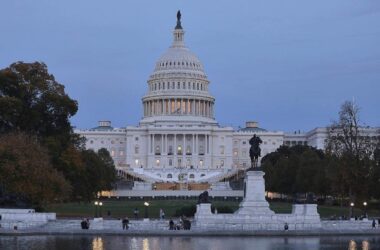 US-Repräsentantenhaus stimmt gegen Trumps Kanada-Zölle