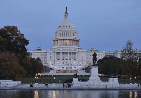 US-Repräsentantenhaus stimmt gegen Trumps Kanada-Zölle