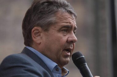 Gabriel fordert EU-Gemeinschaftsschulden für Rüstung