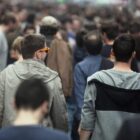 Streeck will breites Maßnahmenpaket bei Social Media