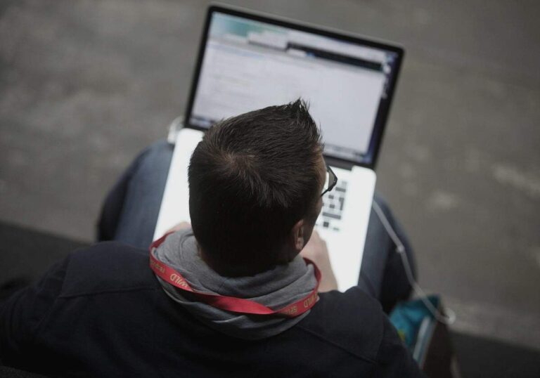 Umfrage: Jüngere wären lieber selbstständig als Ältere