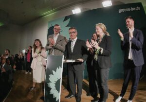 Özdemir feiert "fulminante Aufholjagd" - noch keine Siegeserklärung