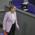 Justizministerin kündigt Gesetz gegen digitale Gewalt an