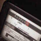 Studie: Haushalte zahlen deutlich zu viel für ihren Strom
