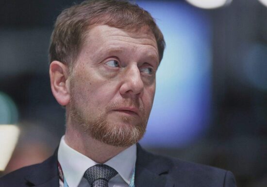 Kretschmer drängt auf mehr Engagement für Bürokratieabbau