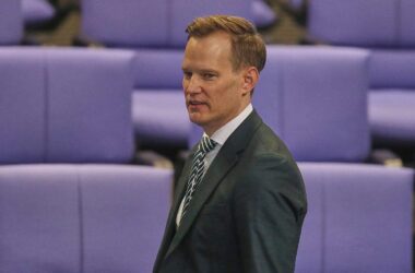 Streeck verteidigt Verbot von Inhaltsstoffen bei E-Zigaretten