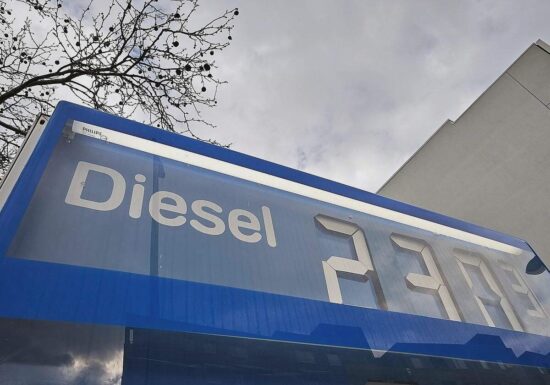 Inflationsrate springt im März auf 2,7 Prozent