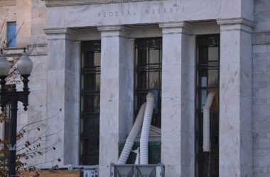 US-Notenbank lässt Leitzins unverändert - und wird vorsichtiger