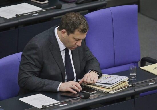 SPD warnt Union nach Klingbeil-Rede vor Denkverboten