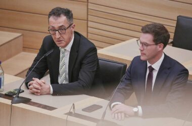 Stuttgarts OB für Machtteilung von Özdemir und Hagel