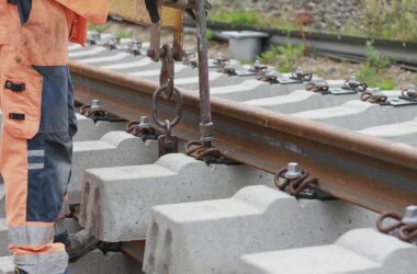 Bahnstrecke Hamburg-Berlin erst Mitte Juni wieder regulär befahrbar