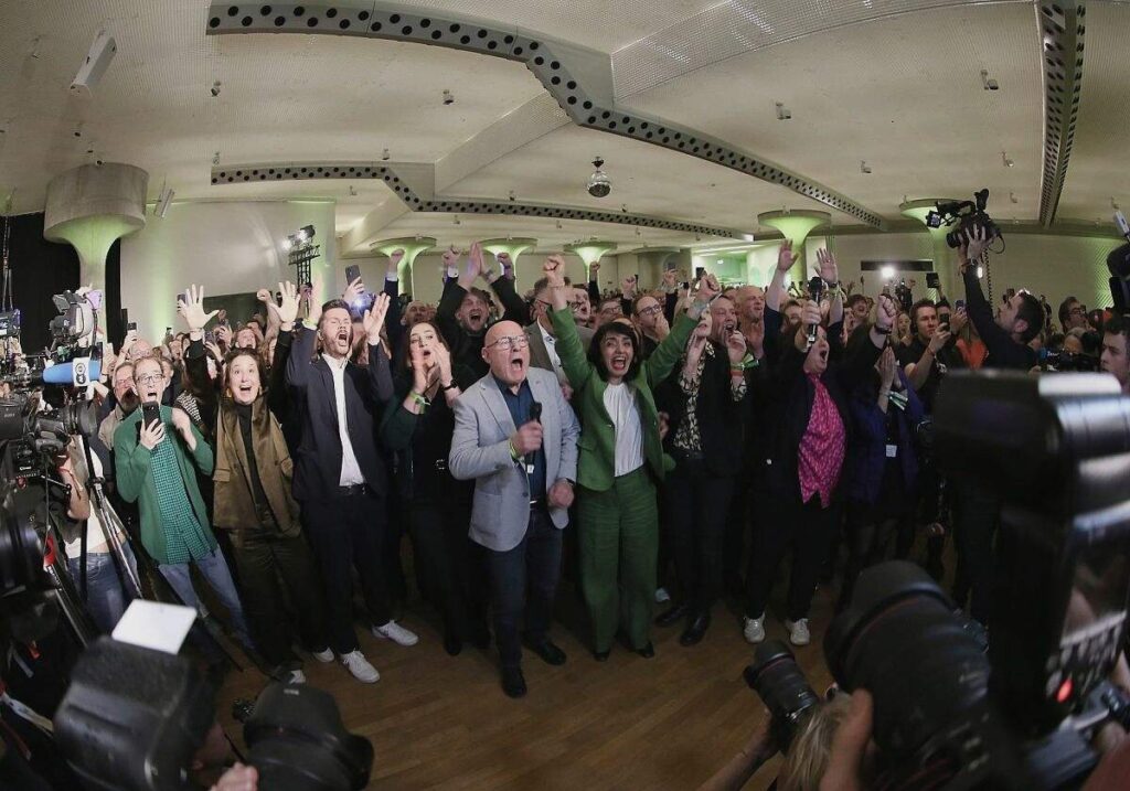 Prognosen: Grüne in Baden-Württemberg vor CDU