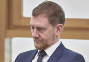 Kretschmer verteidigt Steinmeier in Iran-Kontroverse