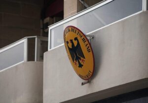 Deutschland zieht Botschaftsmitarbeiter aus dem Irak ab