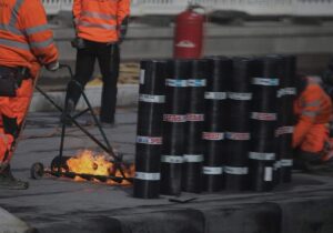Rückgang der Erwerbstätigkeit setzt sich im Februar fort