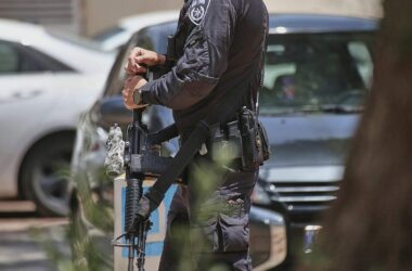 Israel startet "begrenzte Bodenoffensive" im Süden Libanons