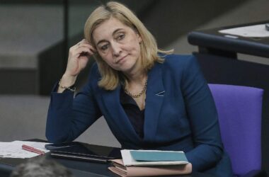 SPD macht bei Gesundheitsreform Druck auf Warken