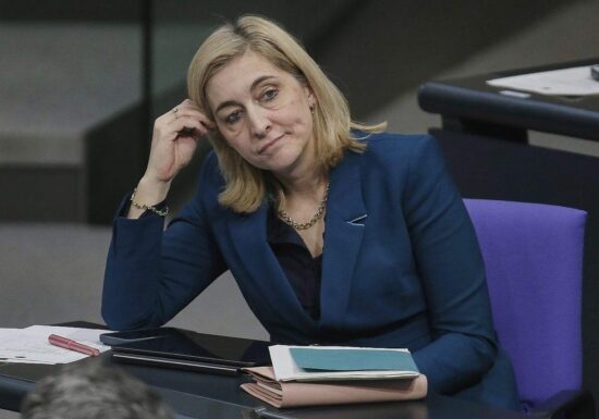 SPD macht bei Gesundheitsreform Druck auf Warken