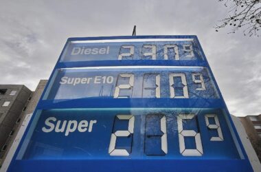 IHK sieht Wirtschaft durch teure Energie stark belastet