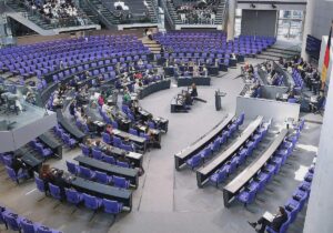 Bundestag will sich Tempo bei Sozialreformen nicht diktieren lassen