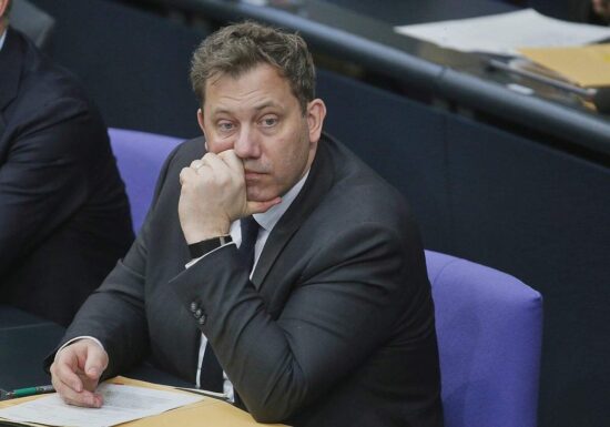 Finanzminister: Ressorts erfüllen Ein-Prozent-Sparziel