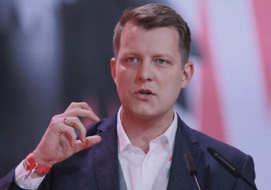 Rückendeckung für FDP-Vorsitzkandidat Höne