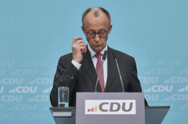 Regierung rechnet mit Wachstumsdämpfer - Reformpaket auf der Kippe