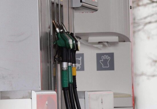 Steuerzahlerbund verlangt Mehrwertsteuer-Neuberechnung beim Benzin