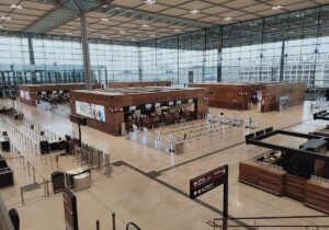 Warnstreik am BER gestartet - alle Passagierflüge gestrichen