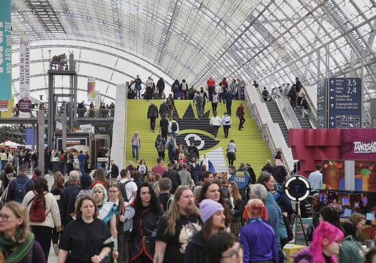 Leipziger Buchmesse steuert auf neuen Besucherrekord zu