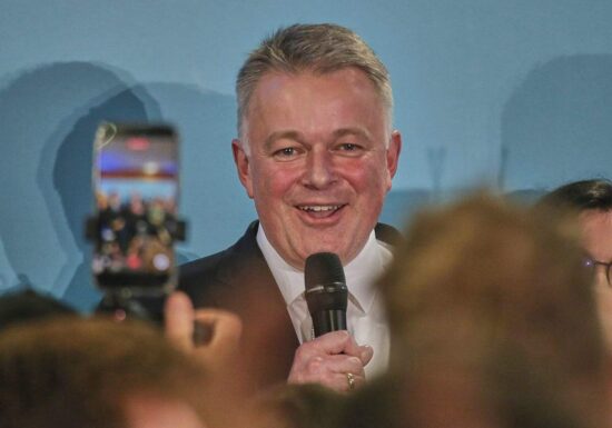 Rheinland-Pfalz vor Machtwechsel - Schnieder feiert CDU-Comeback