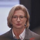 Rehlinger warnt vor Lockerung der Ölsanktionen gegen Russland