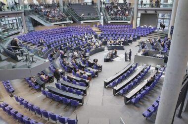 Bundestag beschließt Änderungen an Krankenhausreform